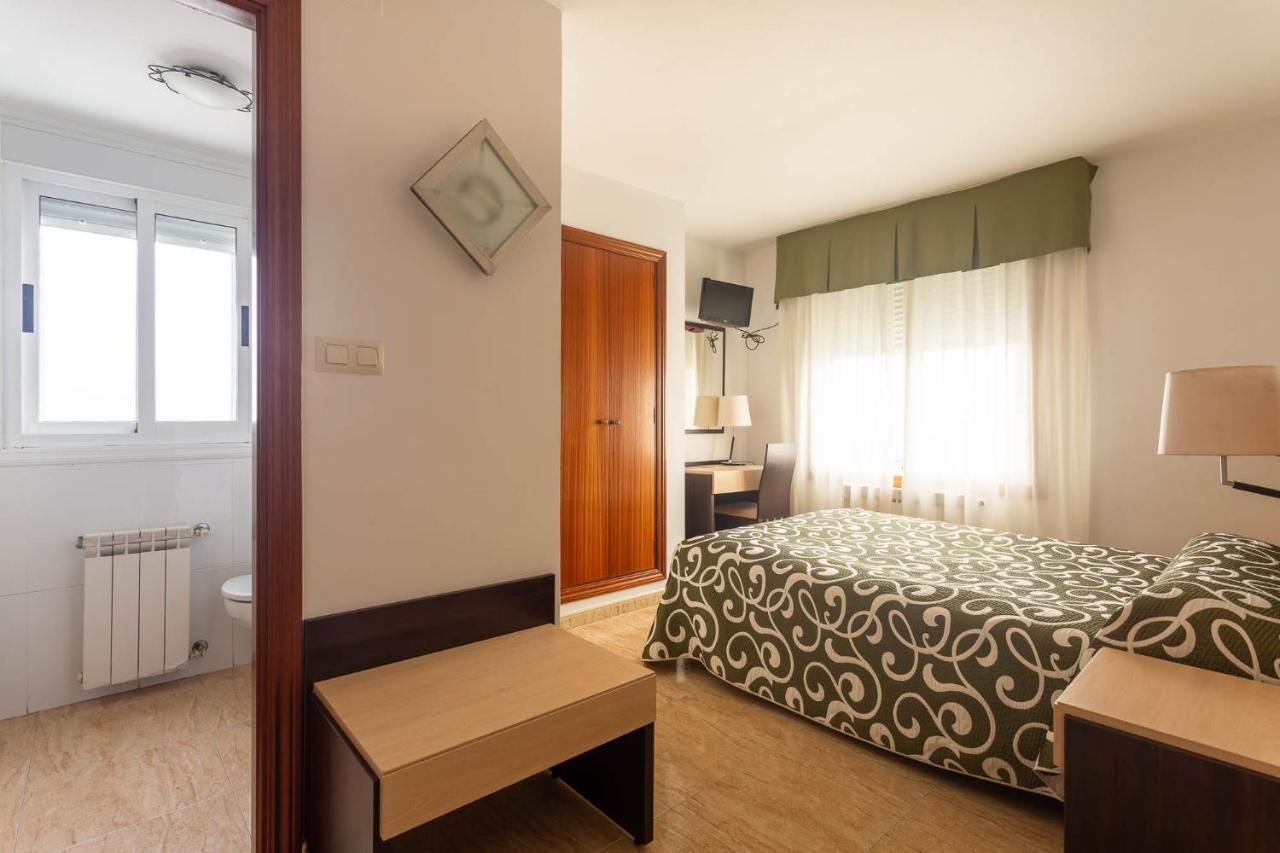 Hotel Canaima Bruma 1,5 K Camino O Mesón Do Vento Εξωτερικό φωτογραφία